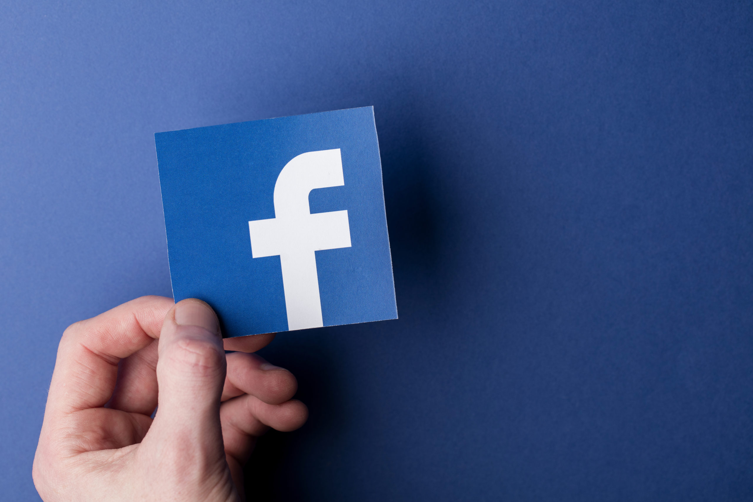 Facebook自动点赞工具